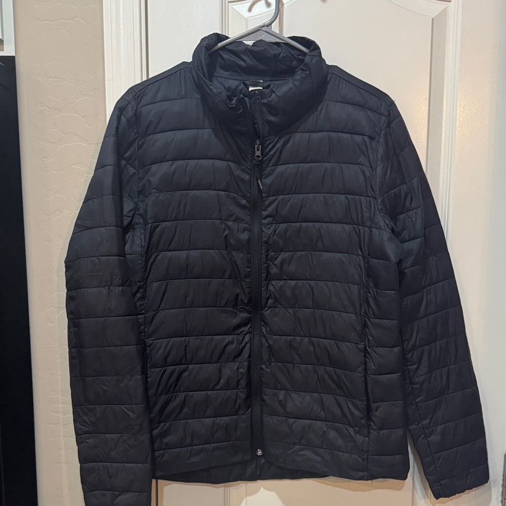 Old Navy Women's Black Puffer Jacket L / G1 - Picture 1 of 3
